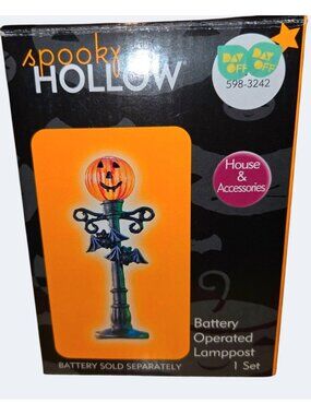 Spooky Hollow Battery Operated Halloween Lamppost With Jack-O-Lantern & Bat Deta